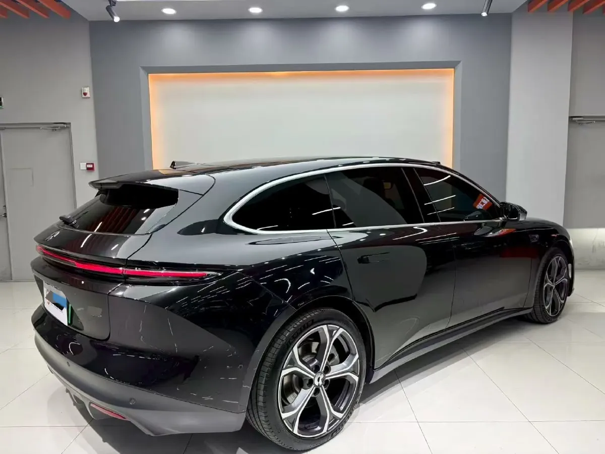 2024 NIO ET5T BEV 75KWH,autocango,china used car exporter,china ev exporter,chinese used car exporter,chinese used ev exporter