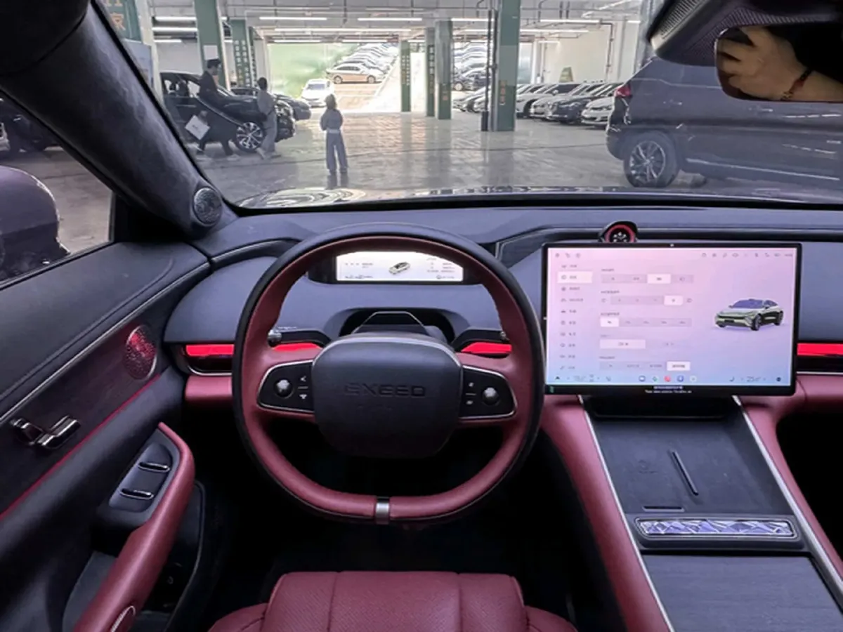 2025 Exceed Sterra ES REEV 156HP REEV 34.7KWH,autocango,china used car exporter,china ev exporter,chinese used car exporter,chinese used ev exporter