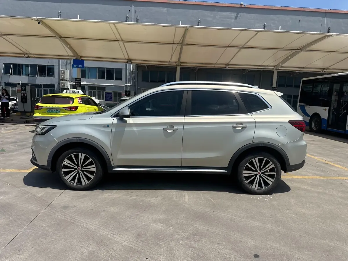 2020 Roewe RX5 1.5T 169HP L4 7DCT,autocango,china used car exporter,china ev exporter,chinese used car exporter,chinese used ev exporter