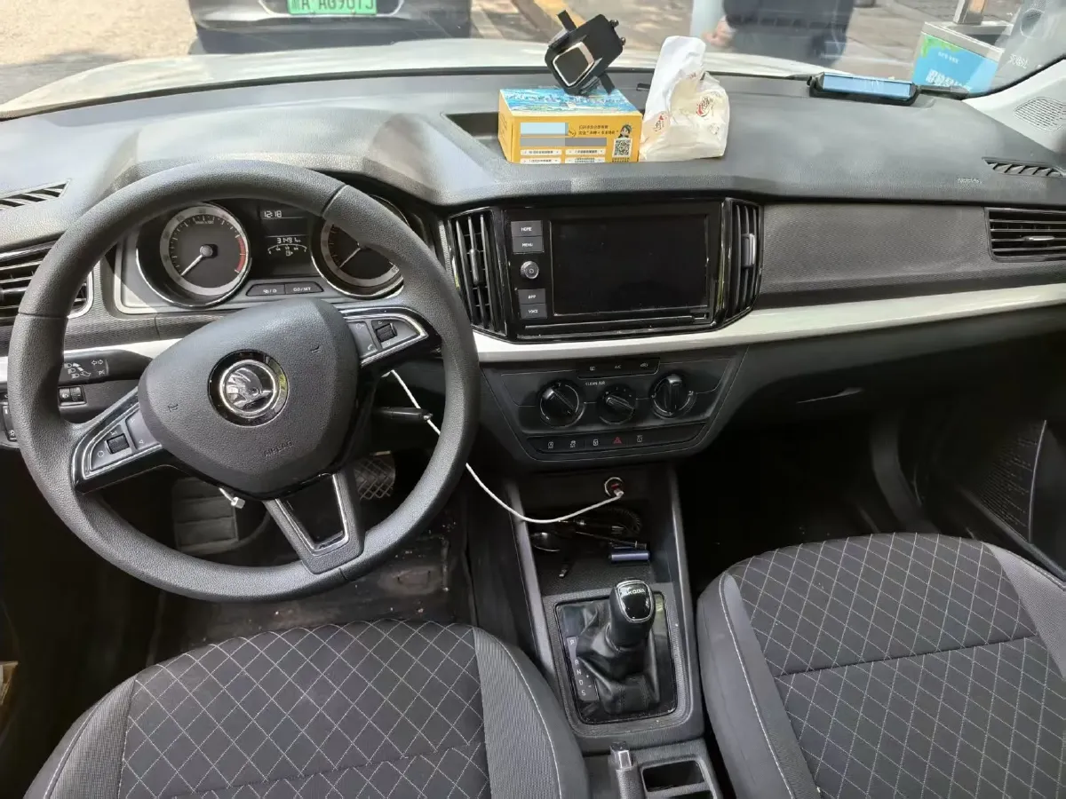 2020 Skoda Kamiq 1.5L 112HP L4 6AT,autocango,china used car exporter,china ev exporter,chinese used car exporter,chinese used ev exporter