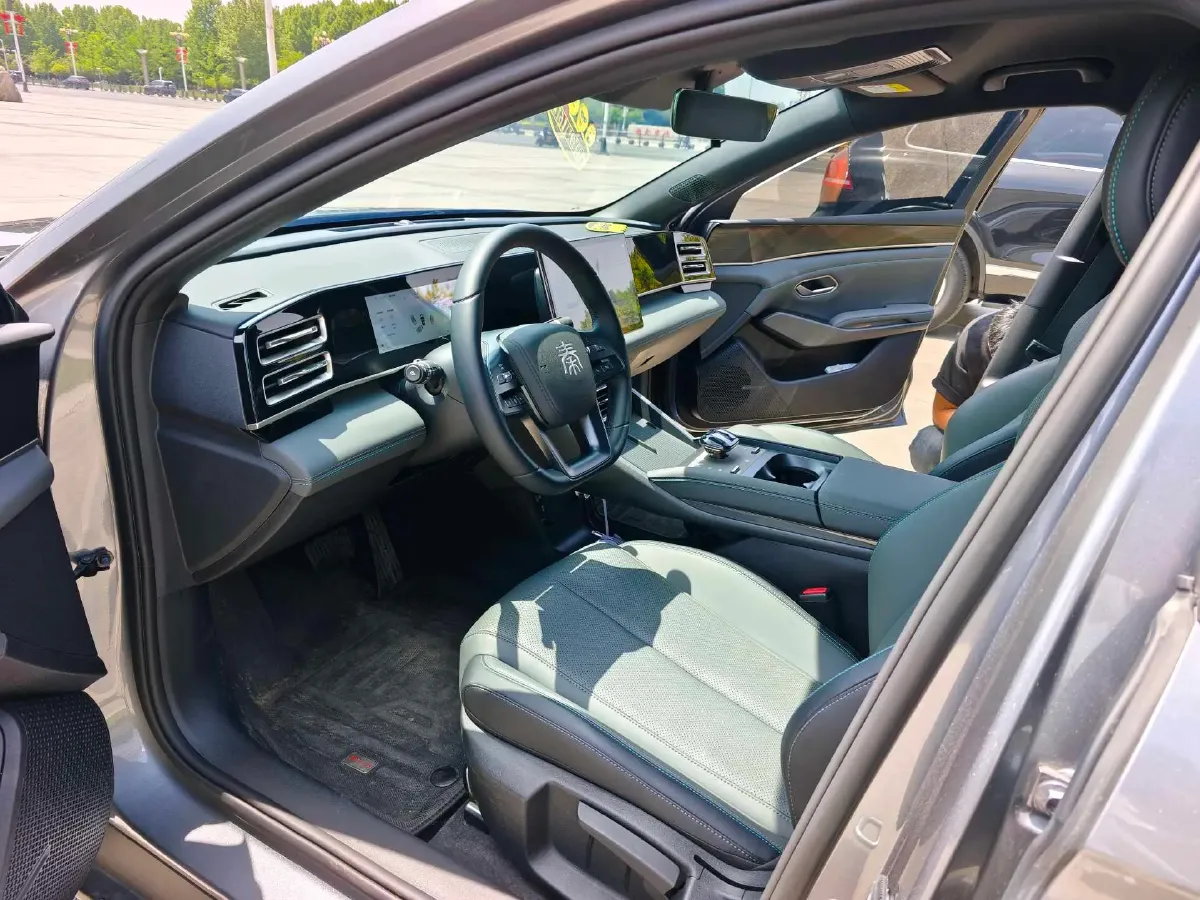 2025 BYD QinL 1.5L 101HP L4 E-CVT PHEV 10.08KWH,autocango,china used car exporter,china ev exporter,chinese used car exporter,chinese used ev exporter