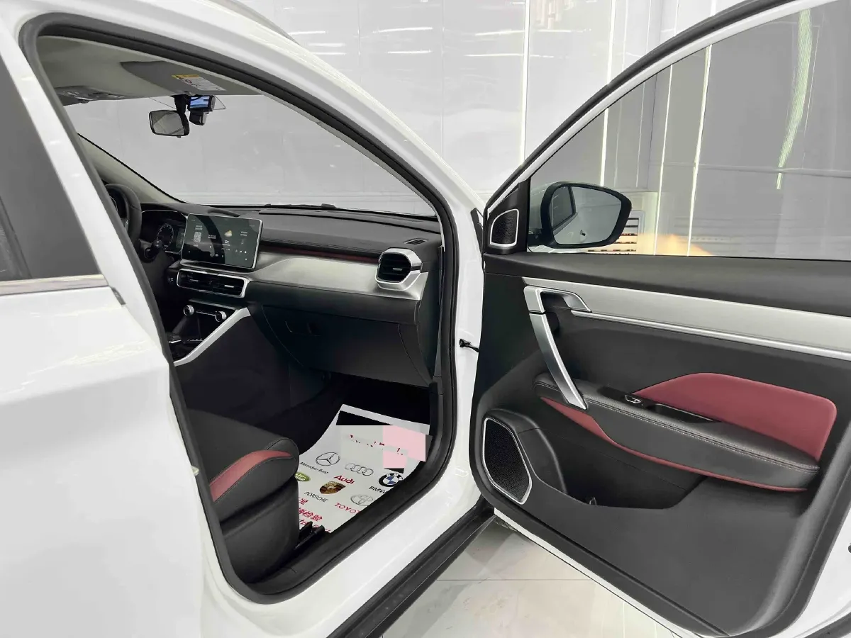 2021 Geely Coolray 1.4T 141HP L4 6DCT,autocango,china used car exporter,china ev exporter,chinese used car exporter,chinese used ev exporter