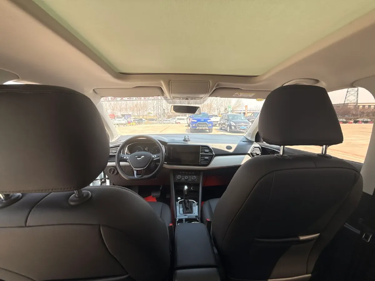 2022 Jetta VS7 1.4T 150HP L4 6AT,autocango,china used car exporter,china ev exporter,chinese used car exporter,chinese used ev exporter