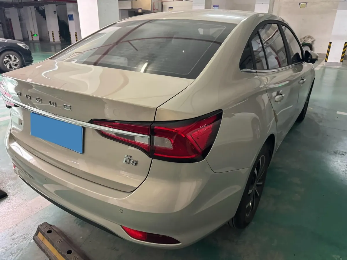 2019 Roewe i5 1.5L 120HP L4 CVT,autocango,china used car exporter,china ev exporter,chinese used car exporter,chinese used ev exporter
