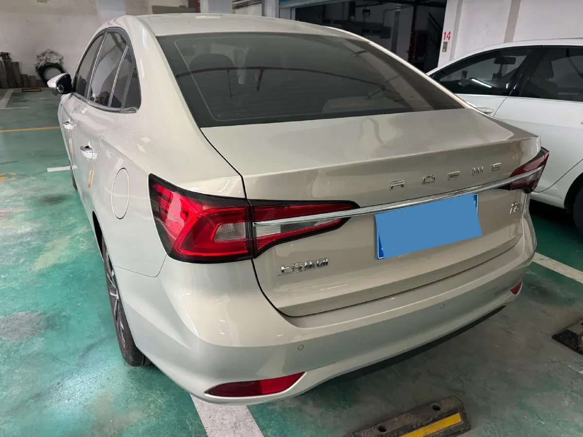 2019 Roewe i5 1.5L 120HP L4 CVT,autocango,china used car exporter,china ev exporter,chinese used car exporter,chinese used ev exporter