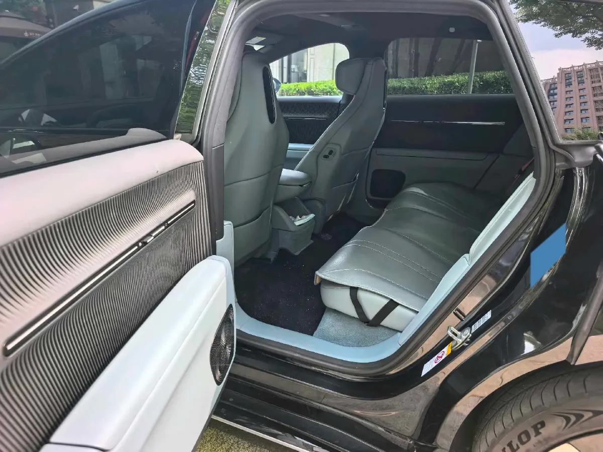 2023 Avatr 12 BEV 94.5KWH,autocango,china used car exporter,china ev exporter,chinese used car exporter,chinese used ev exporter