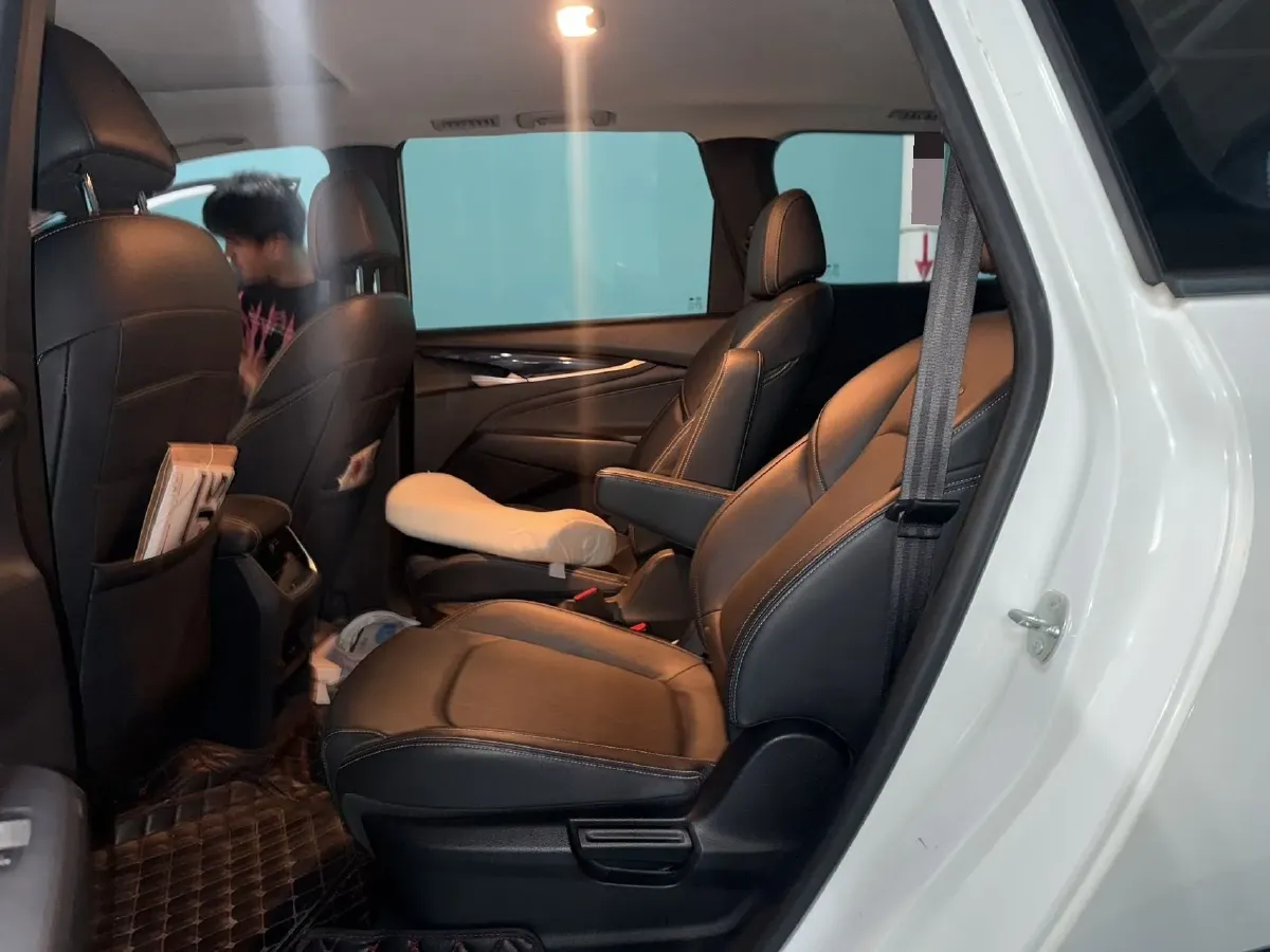 2019 MAXUS G50 1.5T 169HP L4 7DCT,autocango,china used car exporter,china ev exporter,chinese used car exporter,chinese used ev exporter