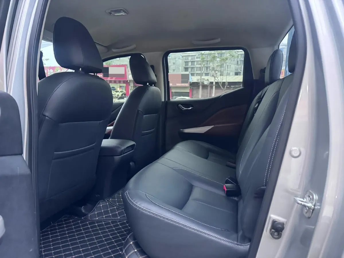 2025 Dongfeng RuiQi6 pro 2.3T 147HP L4 6MT,autocango,china used car exporter,china ev exporter,chinese used car exporter,chinese used ev exporter