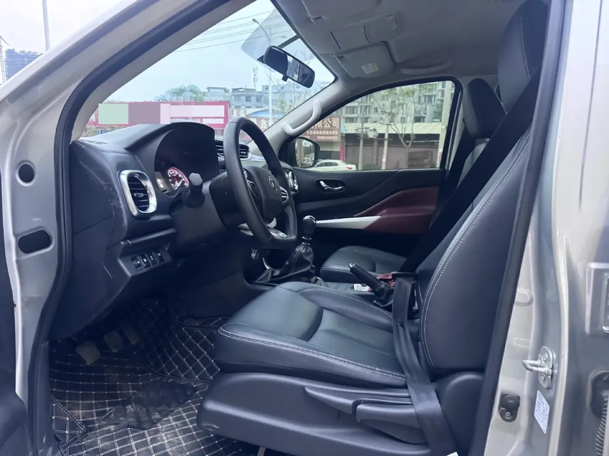 2025 Dongfeng RuiQi6 pro 2.3T 147HP L4 6MT,autocango,china used car exporter,china ev exporter,chinese used car exporter,chinese used ev exporter