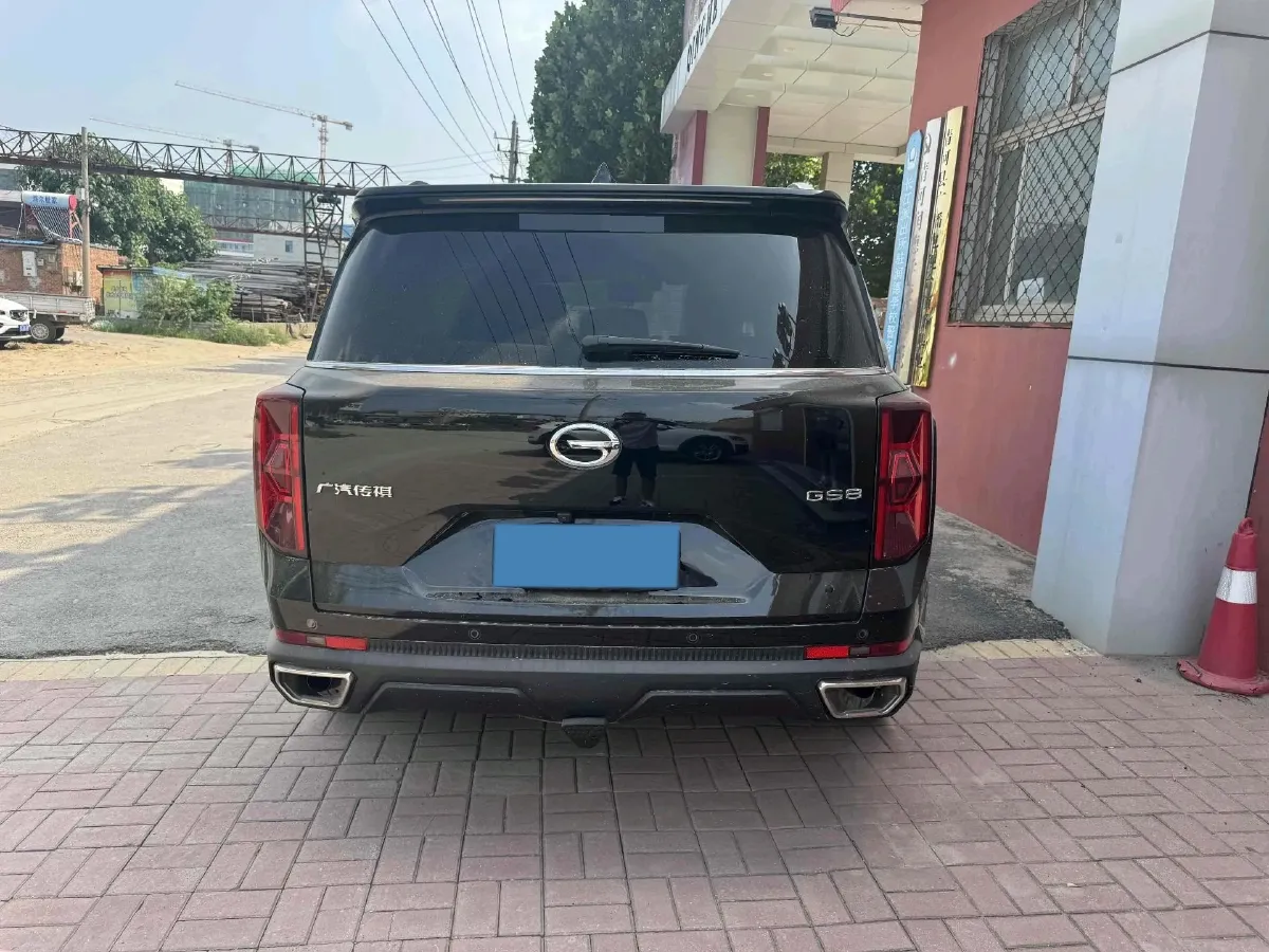 2022 GAC Trumpchi GS8 2.0T 252HP L4 8AT,autocango,china used car exporter,china ev exporter,chinese used car exporter,chinese used ev exporter
