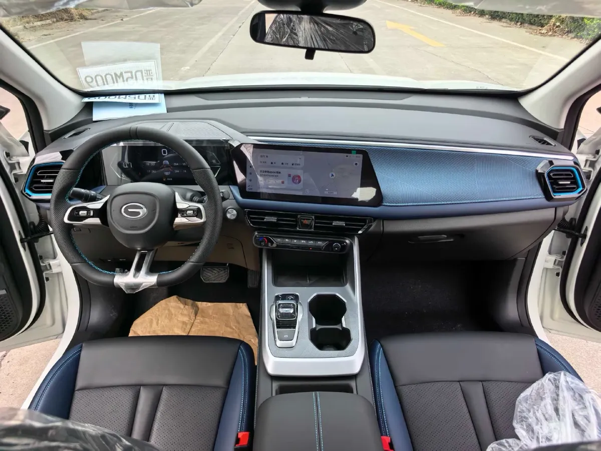 2026 GAC Trumpchi GS3 1.5T 177HP L4 7DCT,autocango,china used car exporter,china ev exporter,chinese used car exporter,chinese used ev exporter