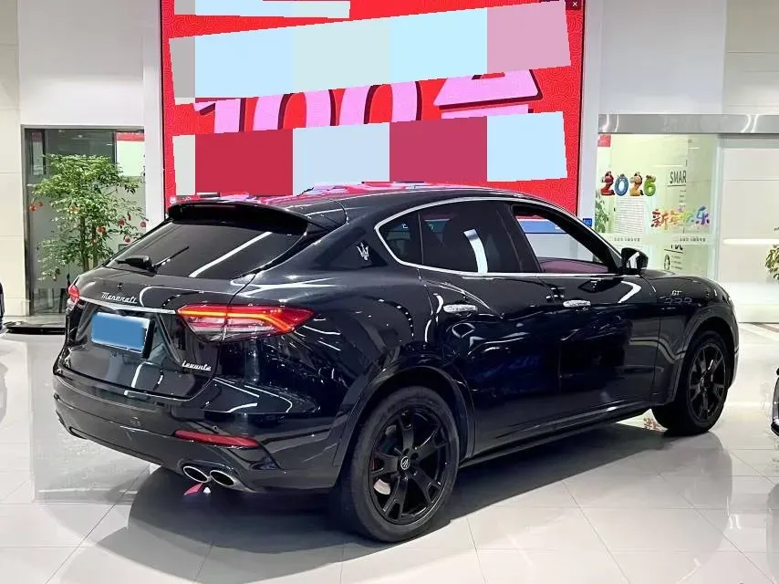 2022 Maserati Levante 2.0T 330HP L4 8AT,autocango,china used car exporter,china ev exporter,chinese used car exporter,chinese used ev exporter