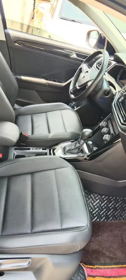 2020 Volkswagen T-Roc 1.4T 150HP L4 7DCT,autocango,china used car exporter,china ev exporter,chinese used car exporter,chinese used ev exporter