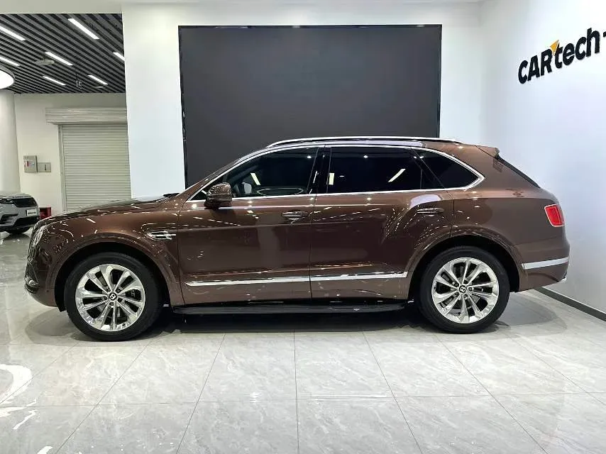 2017 Bentley Bentayga 6.0T 608HP W12 8AT,autocango,china used car exporter,china ev exporter,chinese used car exporter,chinese used ev exporter