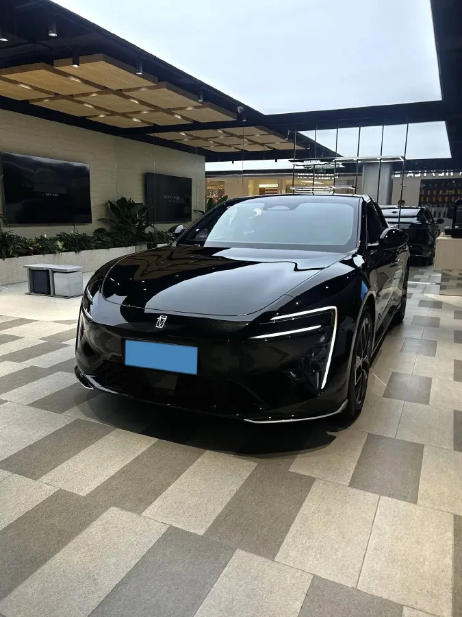 2025 Avatr 11 1.5T 156HP L4 REEV 39.05KWH,autocango,china used car exporter,china ev exporter,chinese used car exporter,chinese used ev exporter