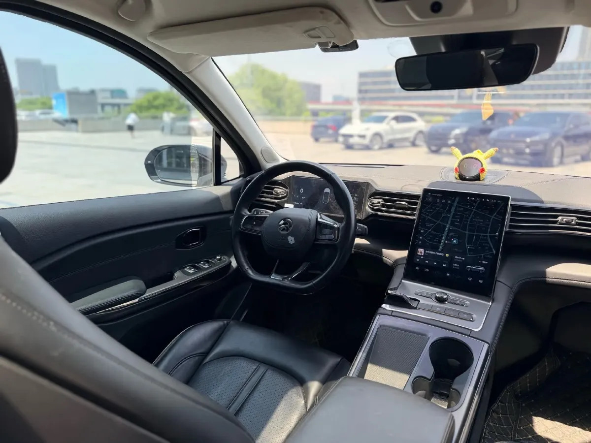 2020 NIO ES6 BEV 100KWH,autocango,china used car exporter,china ev exporter,chinese used car exporter,chinese used ev exporter