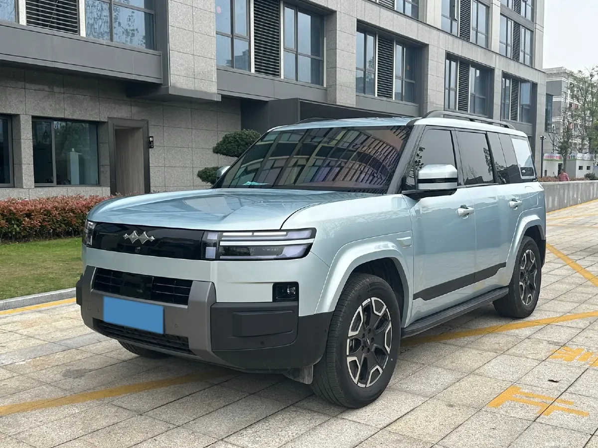 2025 FangChengBao Tai 7 1.5T 156HP L4 E-CVT PHEV,autocango,china used car exporter,china ev exporter,chinese used car exporter,chinese used ev exporter