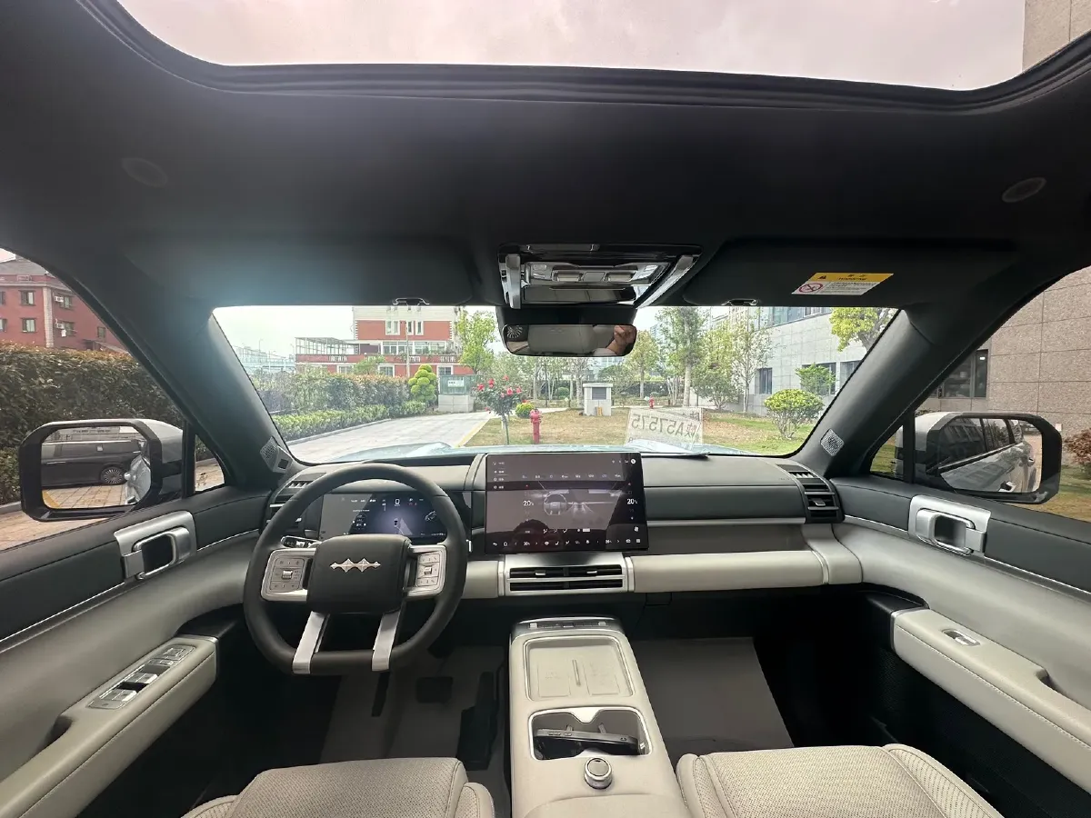 2025 FangChengBao Tai 7 1.5T 156HP L4 E-CVT PHEV,autocango,china used car exporter,china ev exporter,chinese used car exporter,chinese used ev exporter