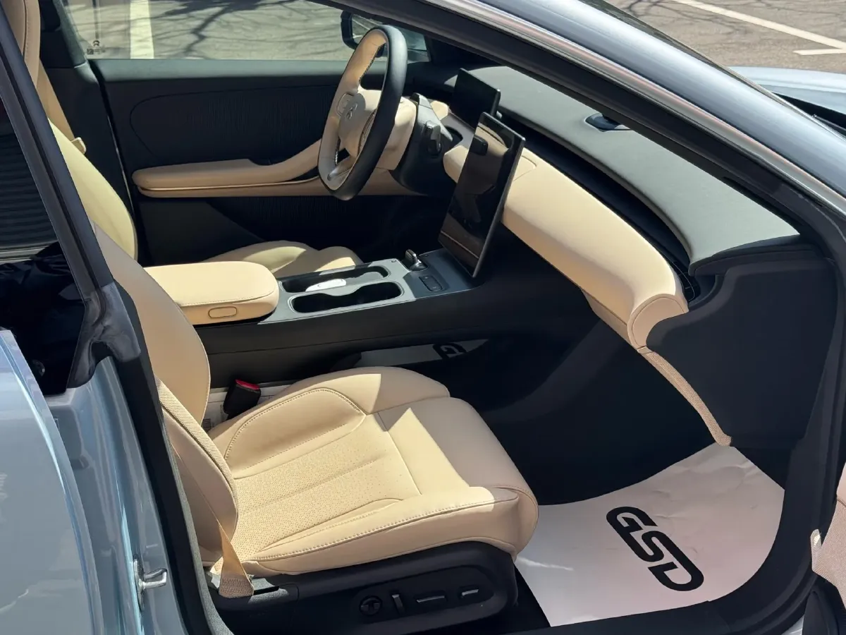 2022 JunTian HeiWuShi Youth 2.0T 203HP L4 6AT,autocango,china used car exporter,china ev exporter,chinese used car exporter,chinese used ev exporter