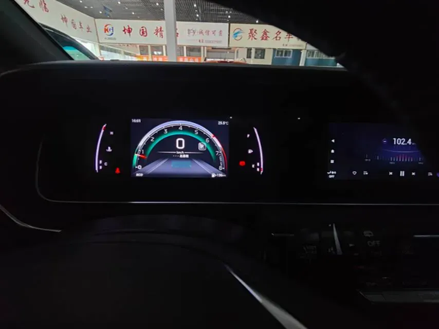 2023 GAC Trumpchi M6 1.5T 177HP L4 7DCT,autocango,china used car exporter,china ev exporter,chinese used car exporter,chinese used ev exporter