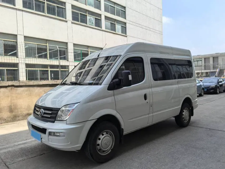 2021 MAXUS XinTu V80 2.0T 139HP L4 6MT,autocango,china used car exporter,china ev exporter,chinese used car exporter,chinese used ev exporter