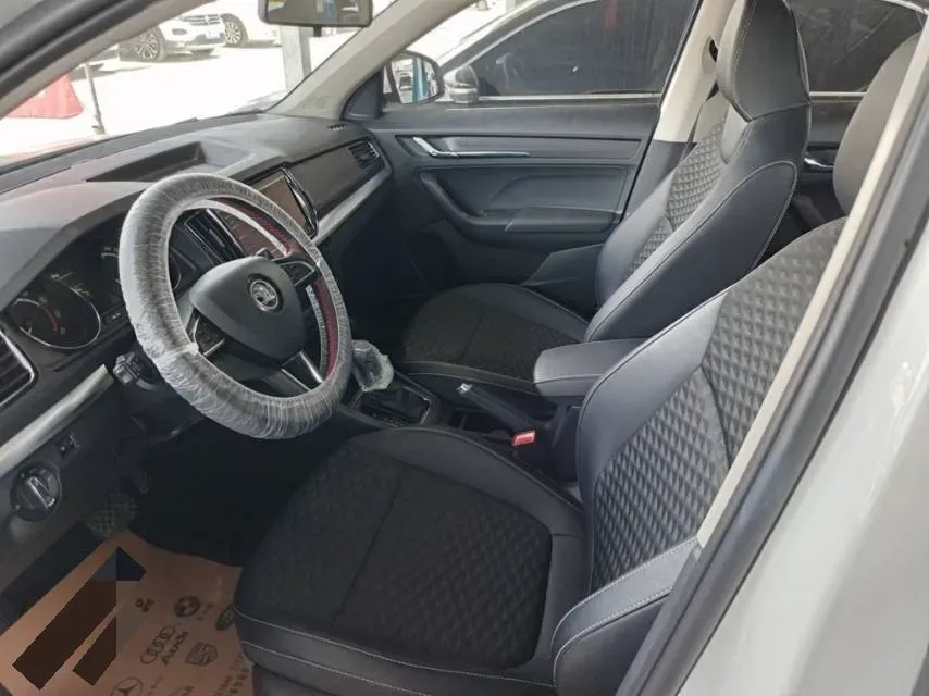 2021 Skoda Kamiq 1.5L 112HP L4 6AT,autocango,china used car exporter,china ev exporter,chinese used car exporter,chinese used ev exporter