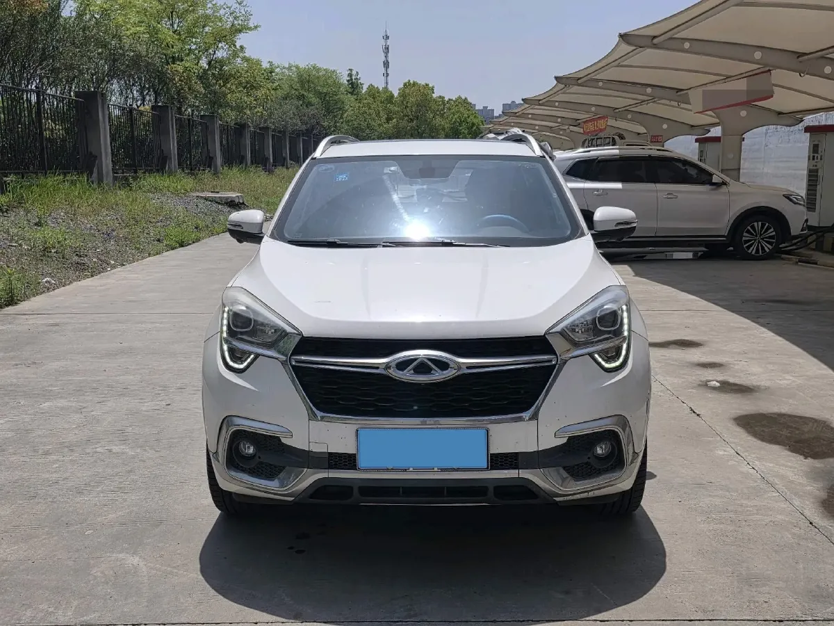 2017 Chery Tiggo 5x 1.5T 147HP L4 6MT,autocango,china used car exporter,china ev exporter,chinese used car exporter,chinese used ev exporter