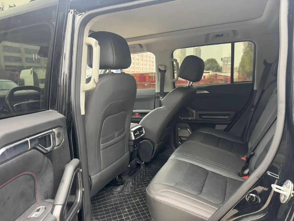 2024 Jetour Traveller 2.0T 254HP L4 7DCT,autocango,china used car exporter,china ev exporter,chinese used car exporter,chinese used ev exporter