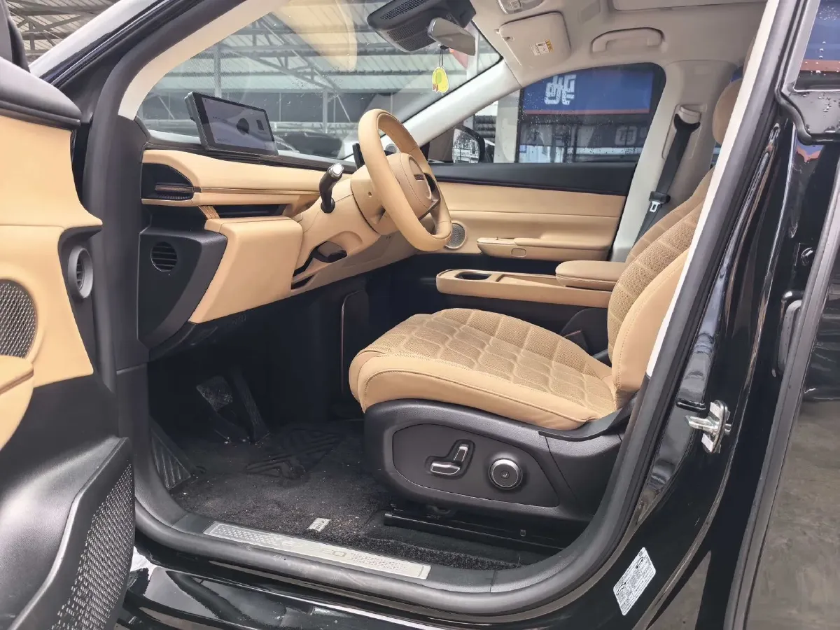 2024 Exceed Sterra ET REEV 156HP REEV 32KWH,autocango,china used car exporter,china ev exporter,chinese used car exporter,chinese used ev exporter