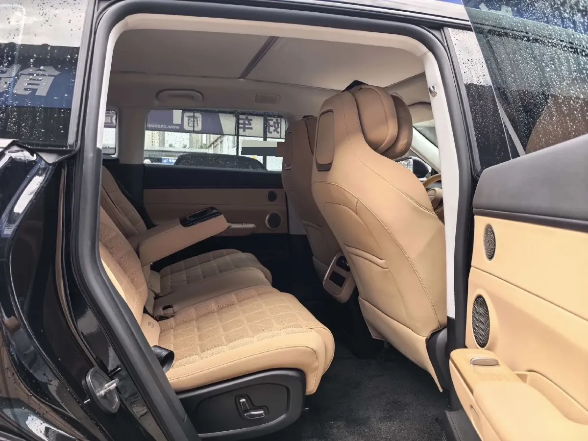 2024 Exceed Sterra ET REEV 156HP REEV 32KWH,autocango,china used car exporter,china ev exporter,chinese used car exporter,chinese used ev exporter