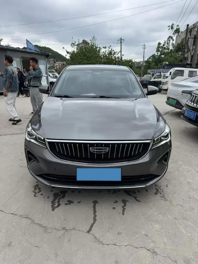 2022 Geely Emgrand 1.5L 114HP L4 5MT,autocango,china used car exporter,china ev exporter,chinese used car exporter,chinese used ev exporter