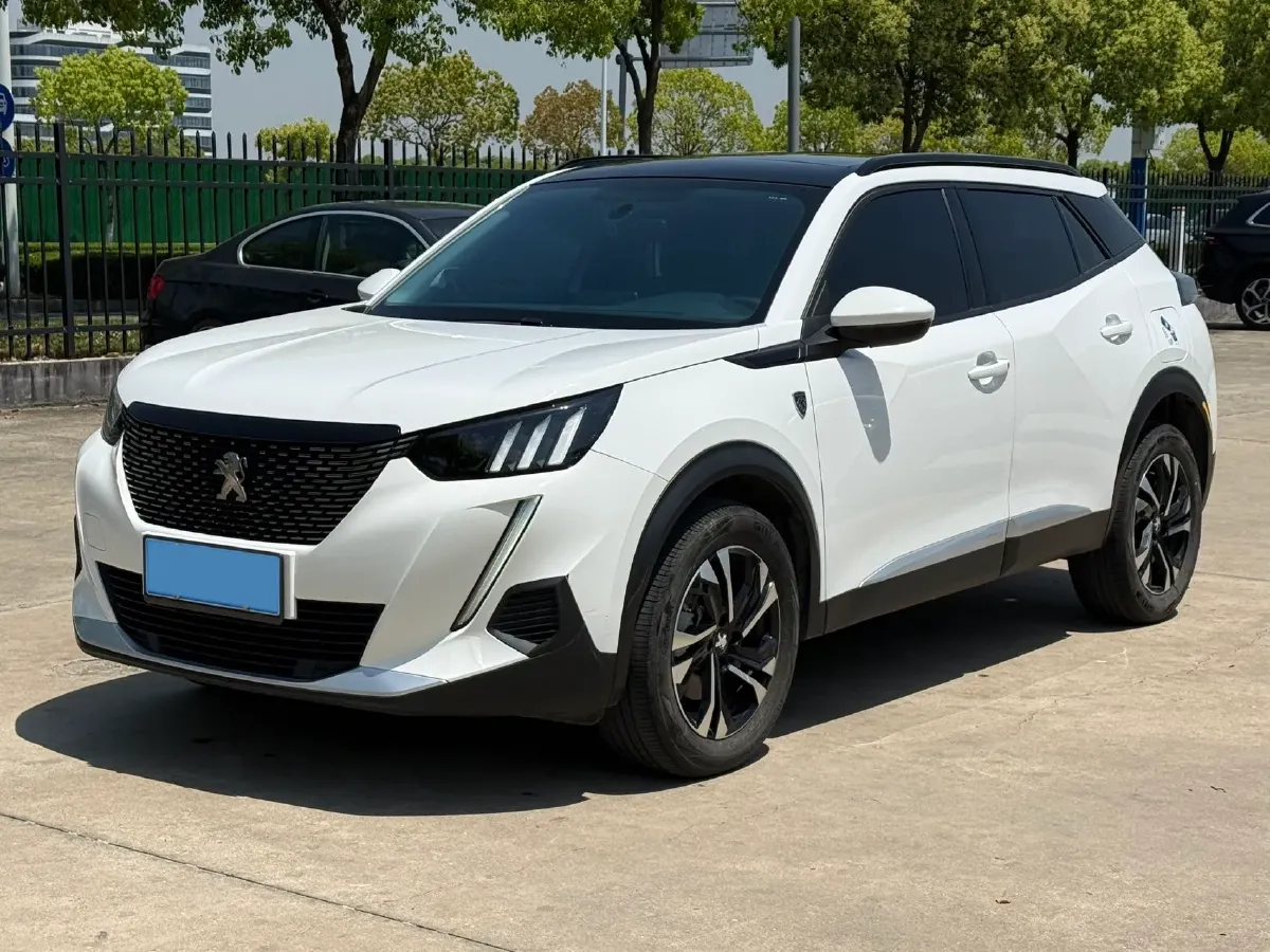 2022 Peugeot 2008 1.2T 136HP L3 6DCT,autocango,china used car exporter,china ev exporter,chinese used car exporter,chinese used ev exporter