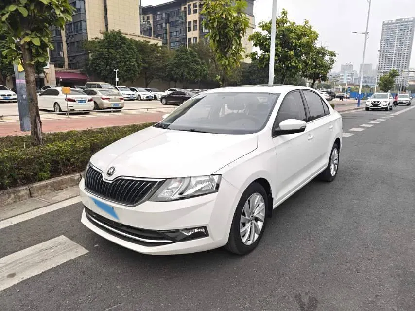 2019 SWM G01 1.5T 156HP L4 6AT,autocango,china used car exporter,china ev exporter,chinese used car exporter,chinese used ev exporter