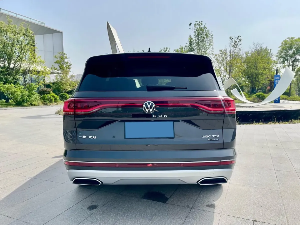 2022 Volkswagen Talagon 2.0T 220HP L4 7DCT,autocango,china used car exporter,china ev exporter,chinese used car exporter,chinese used ev exporter