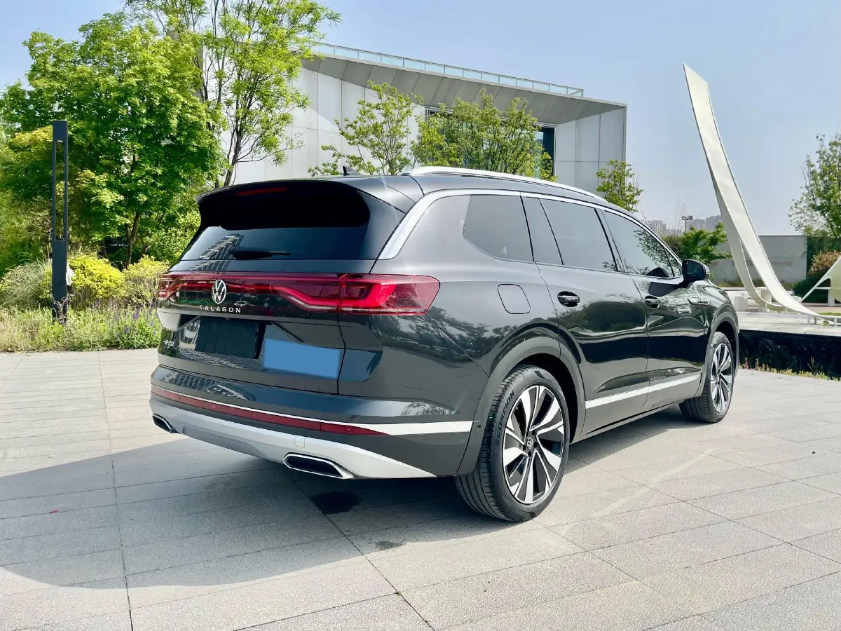 2022 Volkswagen Talagon 2.0T 220HP L4 7DCT,autocango,china used car exporter,china ev exporter,chinese used car exporter,chinese used ev exporter