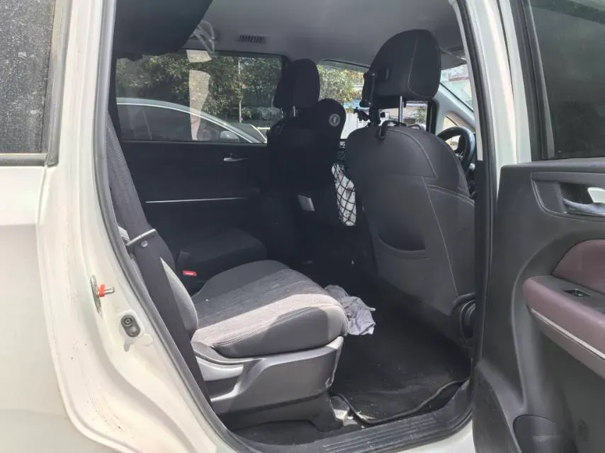 2023 GAC Trumpchi M6 1.5T 177HP L4 7DCT,autocango,china used car exporter,china ev exporter,chinese used car exporter,chinese used ev exporter