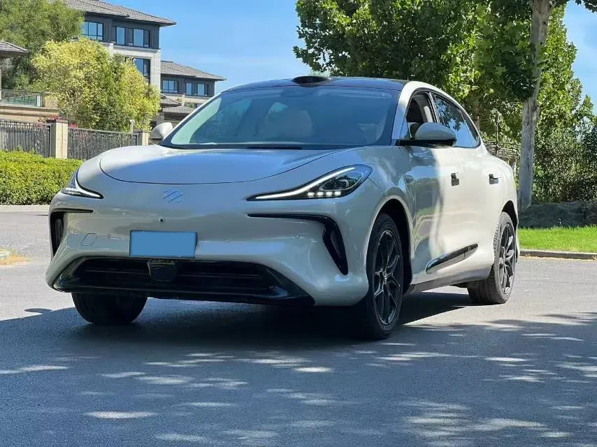 2023 IM LS6 BEV 71KWH,autocango,china used car exporter,china ev exporter,chinese used car exporter,chinese used ev exporter