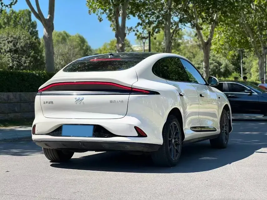 2023 IM LS6 BEV 71KWH,autocango,china used car exporter,china ev exporter,chinese used car exporter,chinese used ev exporter