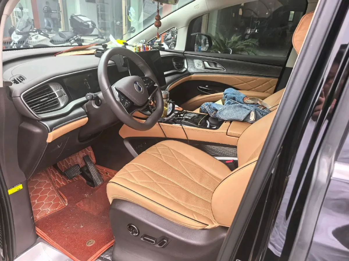 2024 Denza D9 1.5T 139HP L4 E-CVT PHEV 40KWH,autocango,china used car exporter,china ev exporter,chinese used car exporter,chinese used ev exporter