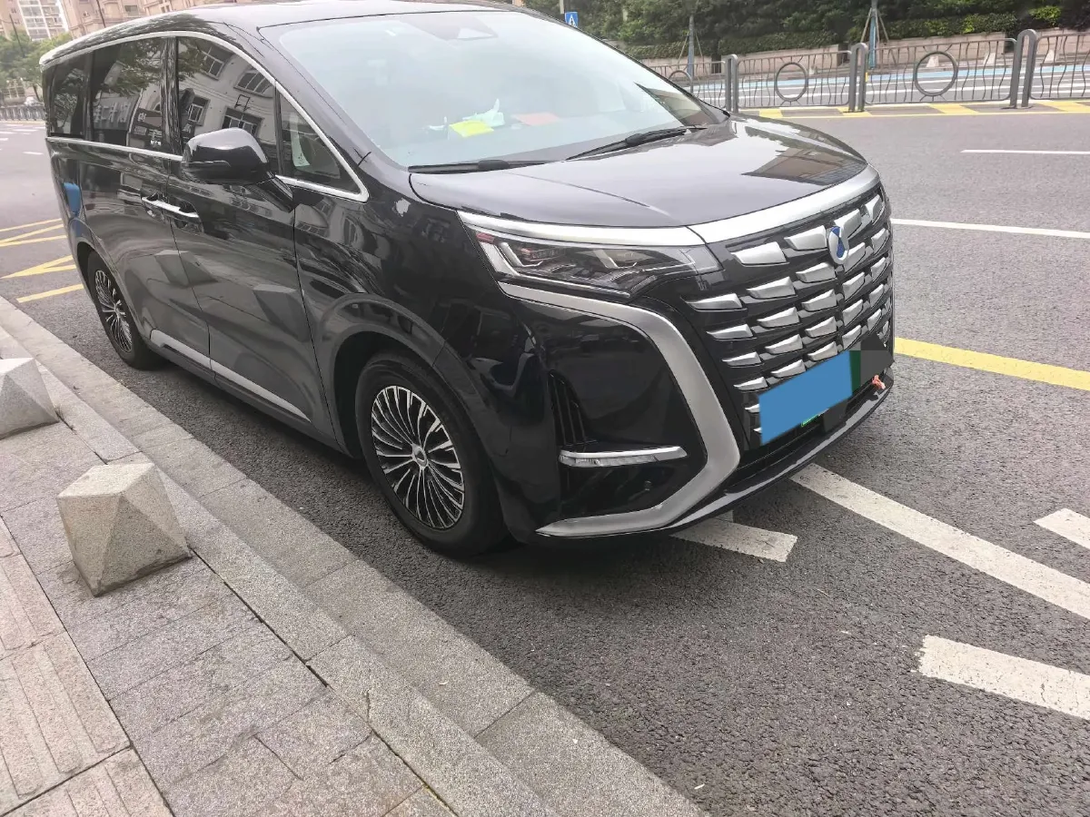 2024 Denza D9 1.5T 139HP L4 E-CVT PHEV 40KWH,autocango,china used car exporter,china ev exporter,chinese used car exporter,chinese used ev exporter