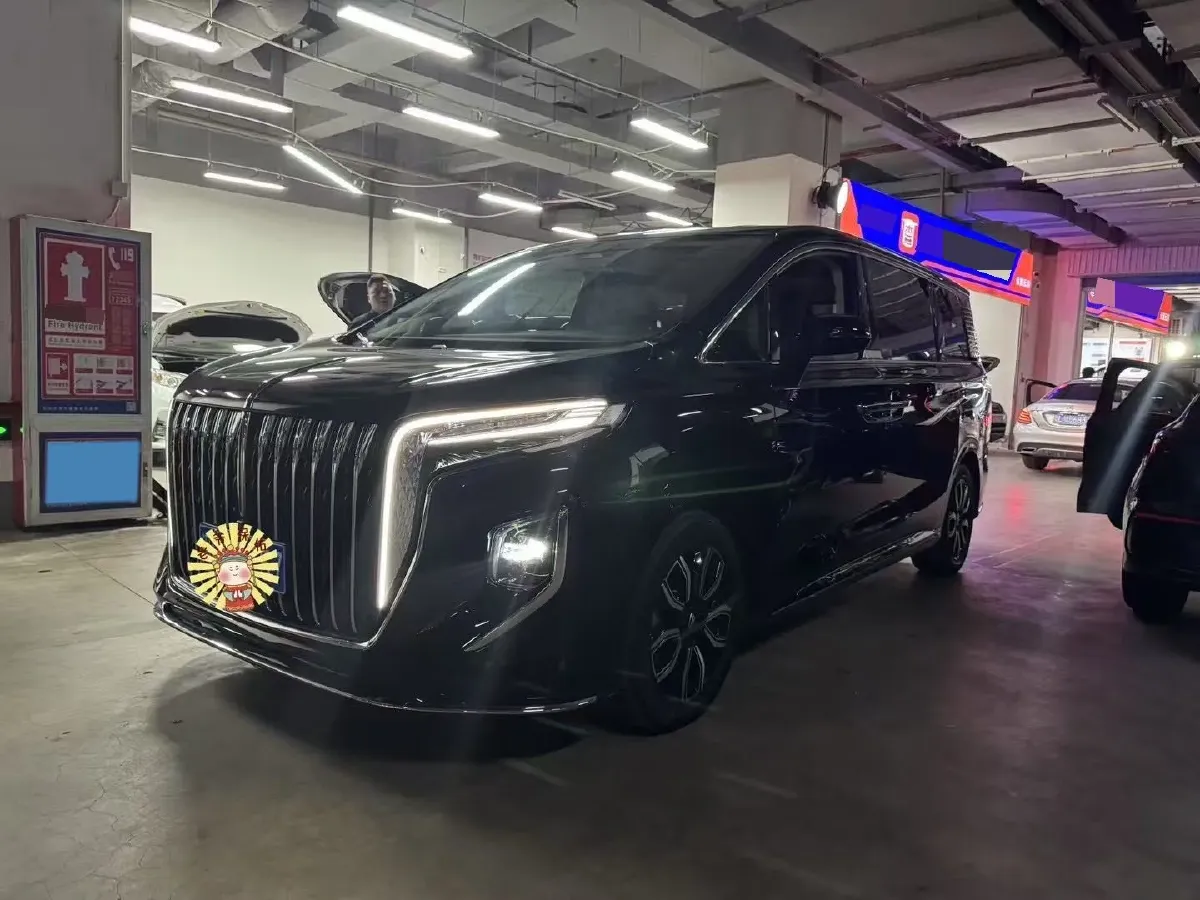 2023 HongQi HQ9 2.0T 252HP L4 8AT,autocango,china used car exporter,china ev exporter,chinese used car exporter,chinese used ev exporter