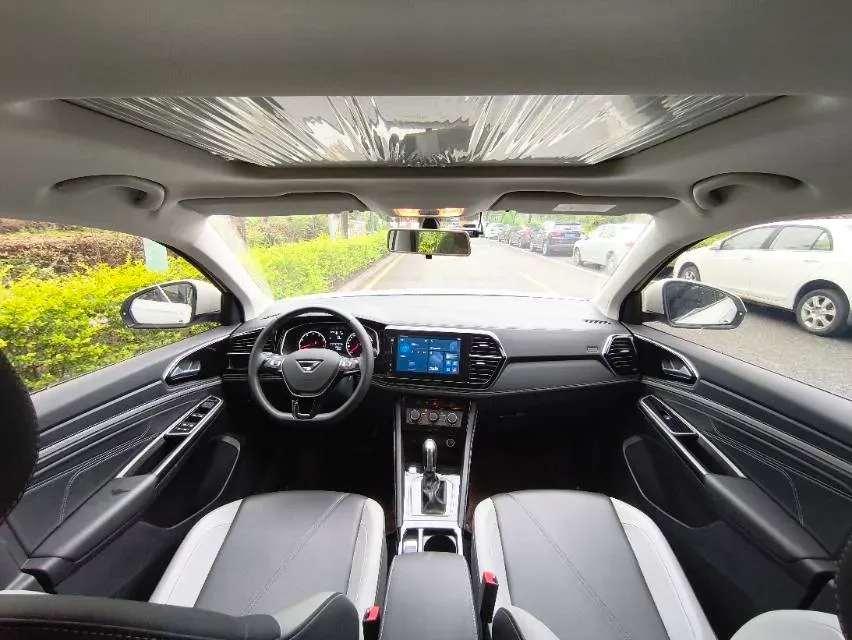 2024 Jetta VS5 1.4T 150HP L4 6AT,autocango,china used car exporter,china ev exporter,chinese used car exporter,chinese used ev exporter