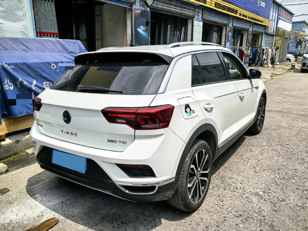 2022 Volkswagen T-Roc 1.4T 150HP L4 7DCT,autocango,china used car exporter,china ev exporter,chinese used car exporter,chinese used ev exporter