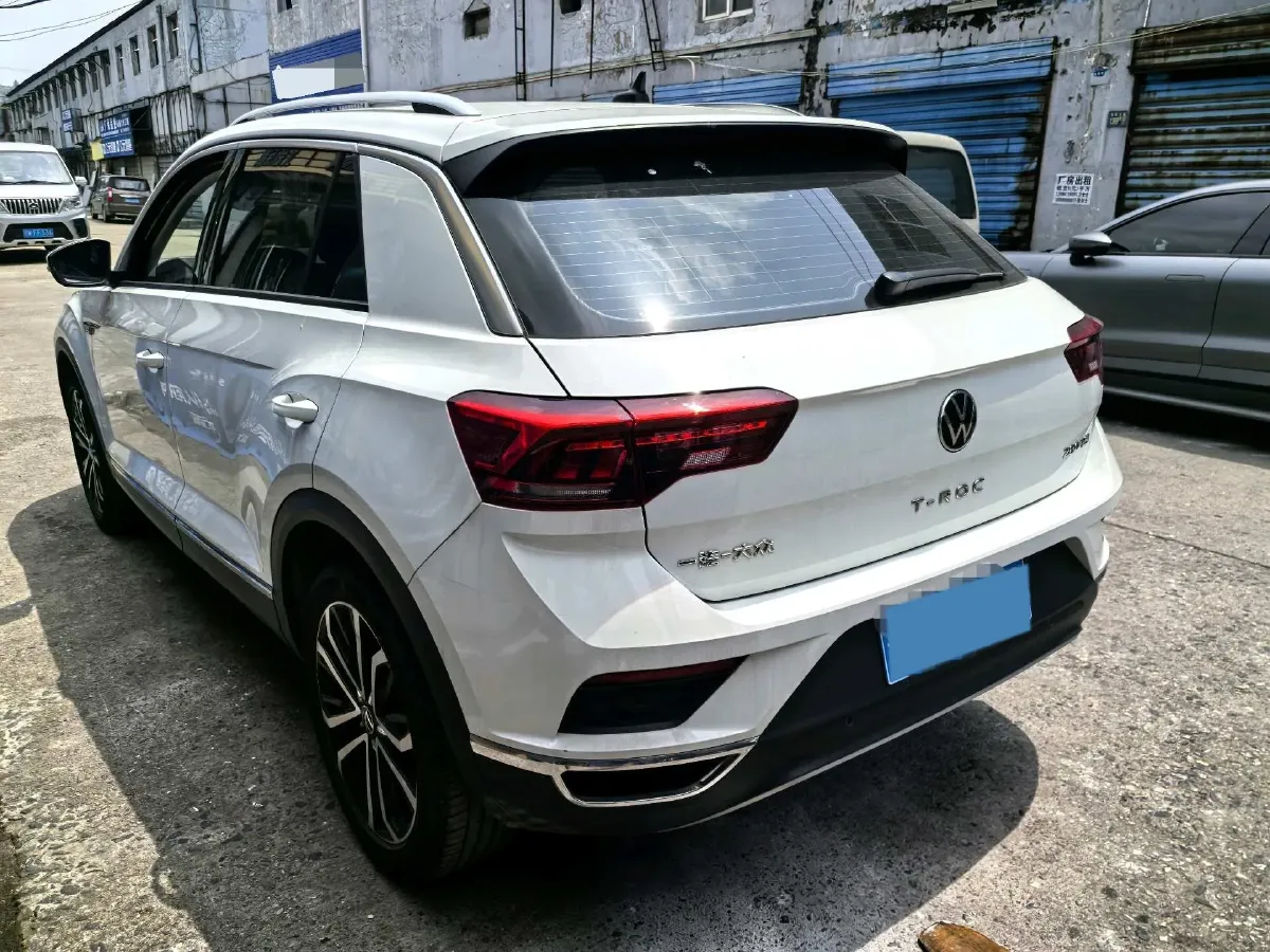 2022 Volkswagen T-Roc 1.4T 150HP L4 7DCT,autocango,china used car exporter,china ev exporter,chinese used car exporter,chinese used ev exporter