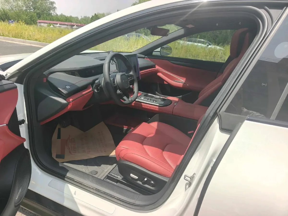 2024 MI SU7 BEV 73.6KWH,autocango,china used car exporter,china ev exporter,chinese used car exporter,chinese used ev exporter