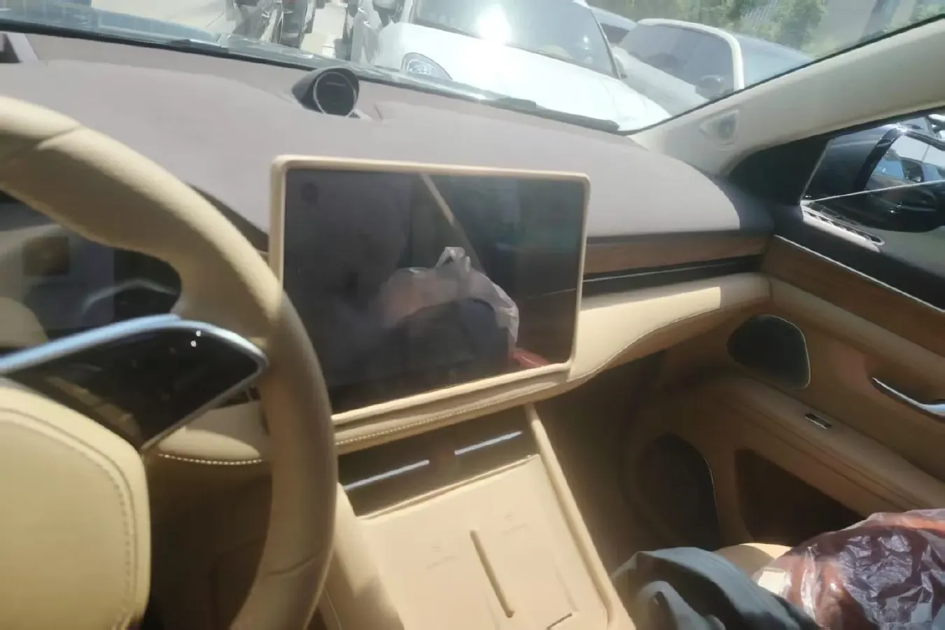 2024 AITO AITO M7 1.5T 152HP L4 REEV 38.5KWH,autocango,china used car exporter,china ev exporter,chinese used car exporter,chinese used ev exporter