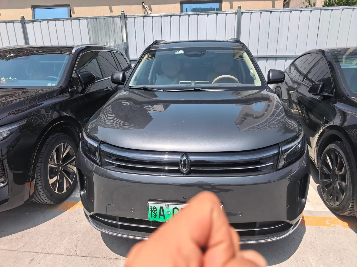 2024 AITO AITO M7 1.5T 152HP L4 REEV 38.5KWH,autocango,china used car exporter,china ev exporter,chinese used car exporter,chinese used ev exporter