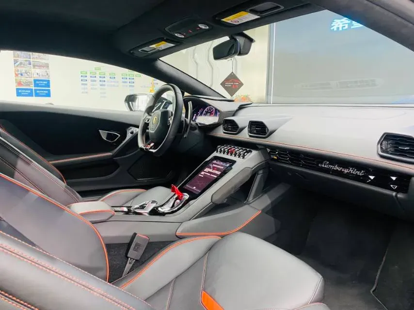 2020 Lamborghini Huracán 5.2L 611HP V10 7DCT,autocango,china used car exporter,china ev exporter,chinese used car exporter,chinese used ev exporter
