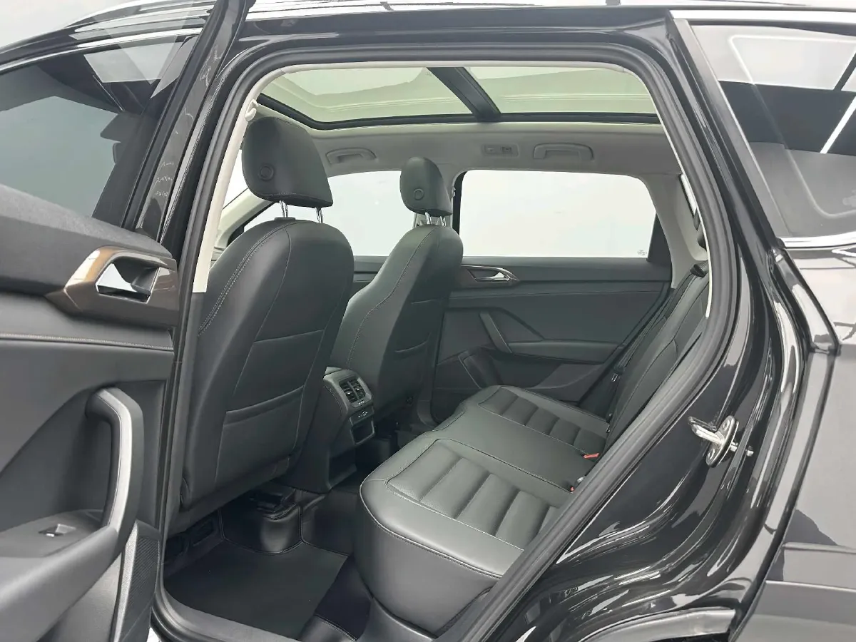 2022 Volkswagen Tharu 1.4T 150HP L4 7DCT,autocango,china used car exporter,china ev exporter,chinese used car exporter,chinese used ev exporter