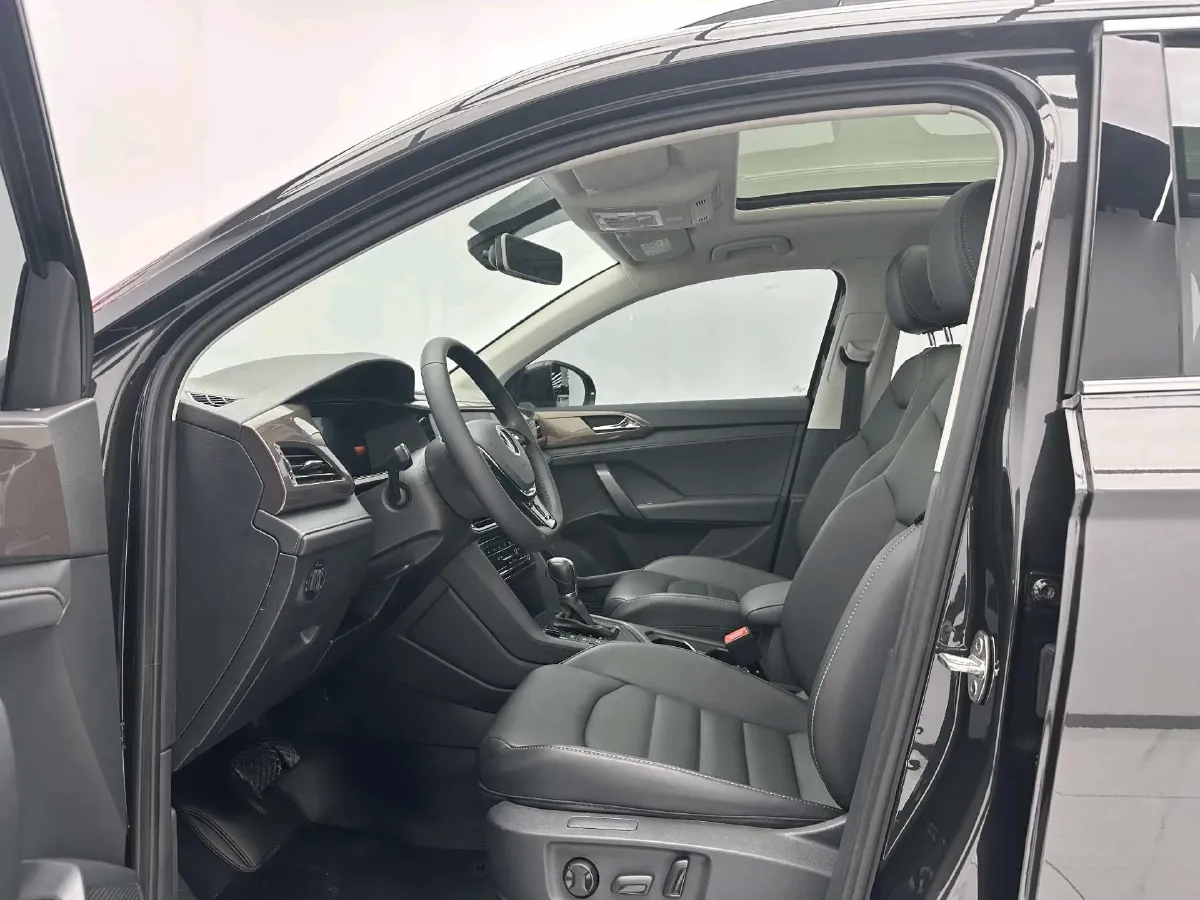 2022 Volkswagen Tharu 1.4T 150HP L4 7DCT,autocango,china used car exporter,china ev exporter,chinese used car exporter,chinese used ev exporter